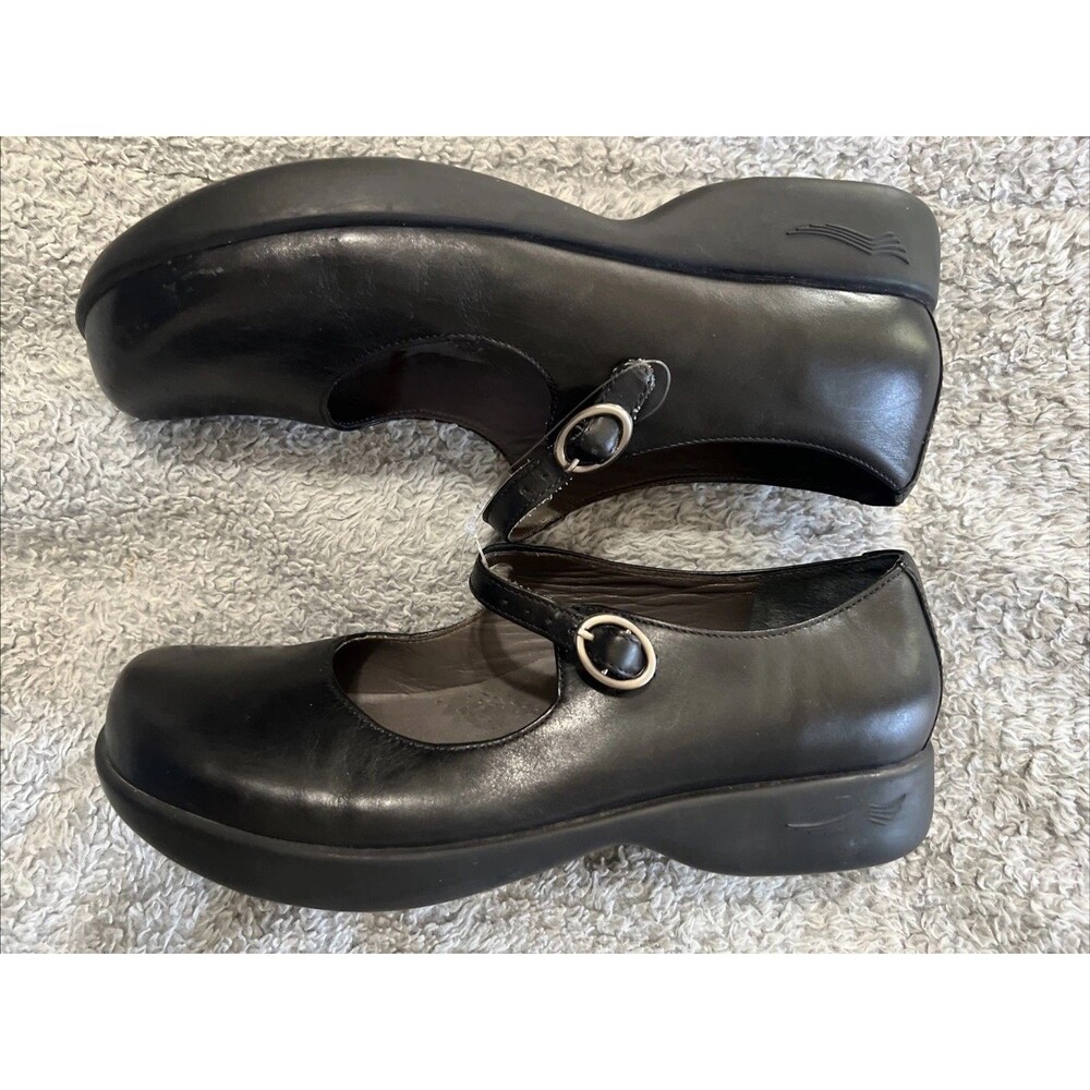 Dansko black leather Mary Jane’s Sz 10.5-11 Preppy Boho